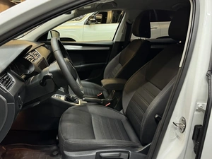 Лифтбек Skoda Octavia 2019 года, 1497000 рублей, Красноярск
