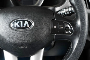 Внедорожник Kia Sportage 2015 года, 1599000 рублей, Тюмень