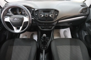 Седан ВАЗ (LADA) Vesta 2017 года, 799000 рублей, Омск