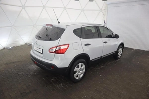 Внедорожник Nissan Qashqai 2010 года, 1070000 рублей, Орёл