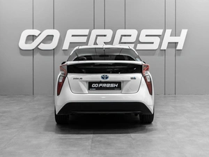 Лифтбек Toyota Prius 2016 года, 1735000 рублей, Тюмень