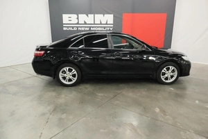 Седан Toyota Camry 2010 года, 1180000 рублей, Курск