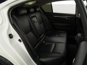 Седан Infiniti Q50 2015 года, 1879050 рублей, Москва