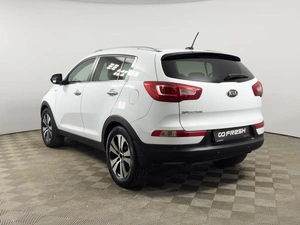 Внедорожник Kia Sportage 2013 года, 1463900 рублей, Казань