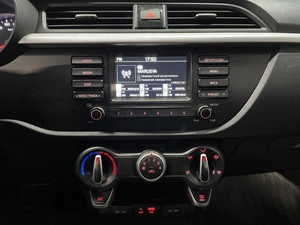 Седан Kia Rio 2018 года, 1275000 рублей, Ярославль