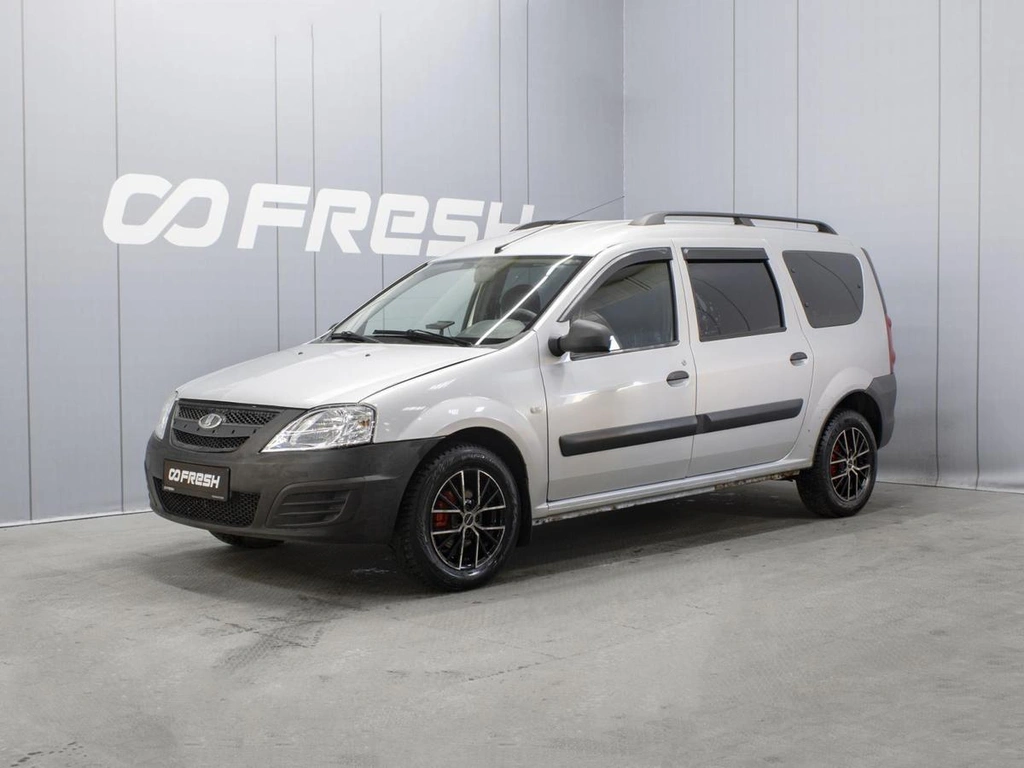 Универсал ВАЗ (LADA) Largus 2016 года, 580000 рублей, Омск