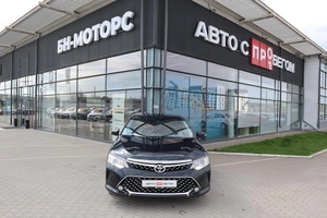 Седан Toyota Camry 2014 года, 2222000 рублей, Мирное