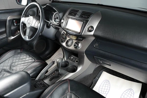 Внедорожник Toyota RAV4 2009 года, 1299000 рублей, Тюмень