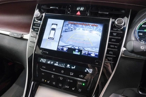 Внедорожник Toyota Harrier 2018 года, 3899000 рублей, Красноярск