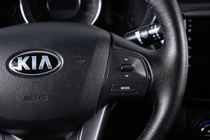 Седан Kia Rio 2013 года, 849000 рублей, Пермь