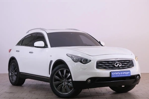 Внедорожник Infiniti FX37 2010 года, 2049000 рублей, Омск
