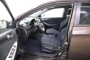 Седан Hyundai Solaris 2014 года, 1255000 рублей, Брянск