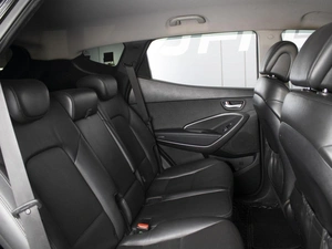Внедорожник Hyundai Santa Fe 2016 года, 1550000 рублей, Омск