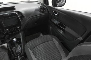 Внедорожник Renault Kaptur 2017 года, 1449000 рублей, Новокузнецк