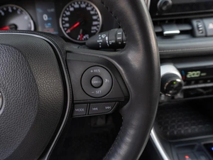 Внедорожник Toyota RAV4 2020 года, 3549000 рублей, Саратов