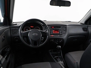 Хетчбэк Kia Rio 2011 года, 547077 рублей, Москва