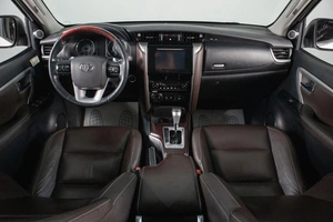 Внедорожник Toyota Fortuner 2017 года, 2939000 рублей, Сургут