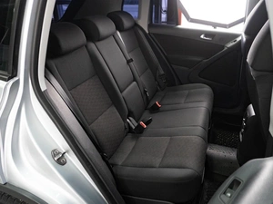 Внедорожник Volkswagen Tiguan 2011 года, 875000 рублей, Тюмень