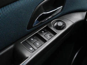 Седан Chevrolet Cruze 2013 года, 802500 рублей, Волгоград