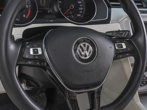 Универсал Volkswagen Passat 2016 года, 1650000 рублей, Ростов-на-Дону