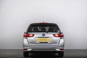 Универсал Toyota Corolla Fielder 2019 года, 1729000 рублей, Томск