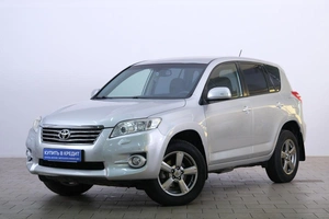 Внедорожник Toyota RAV4 2012 года, 1519000 рублей, Омск