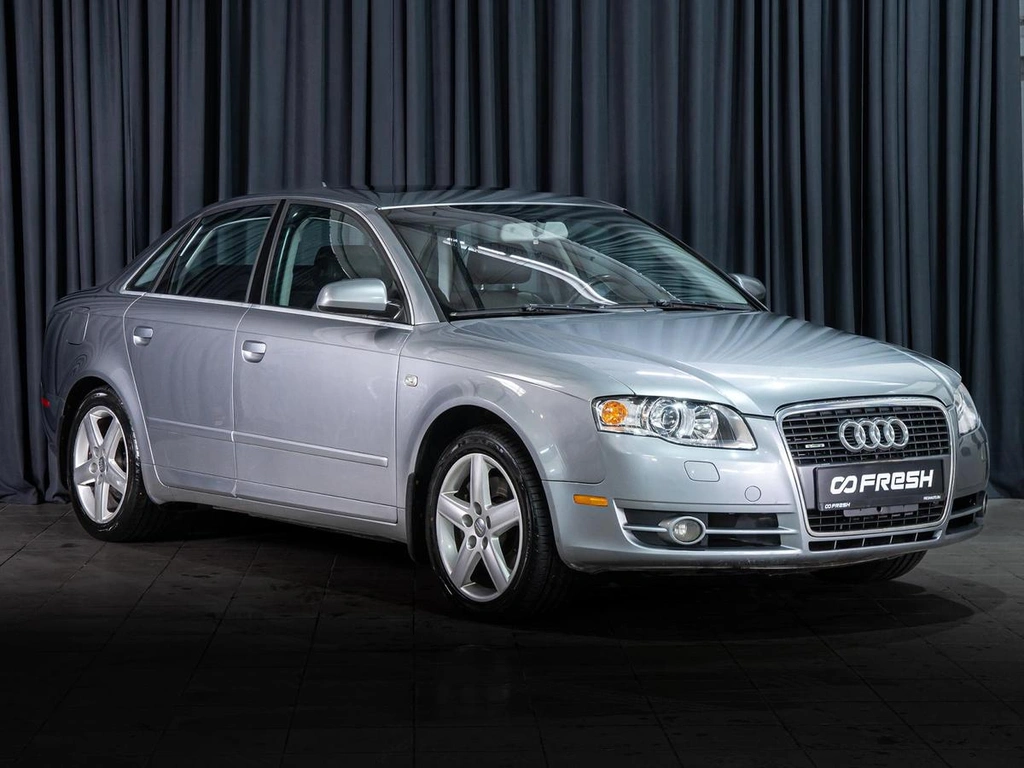 Седан Audi A4 2004 года, 1020000 рублей, Волгоград