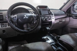 Внедорожник Mitsubishi Pajero Sport 2014 года, 2469000 рублей, Томск
