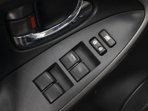 Внедорожник Toyota RAV4 2011 года, 1690000 рублей, Омск