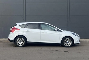 Хетчбэк Ford Focus 2014 года, 750000 рублей, Солонцы