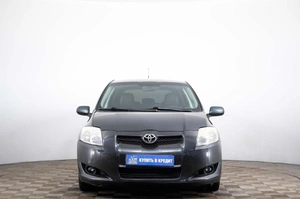 Хетчбэк Toyota Auris 2007 года, 739000 рублей, Пермь