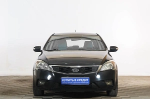Хетчбэк Kia Ceed 2010 года, 649000 рублей, Тюмень