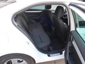 Хэтчбек Skoda Octavia 2016 года, 1290000 рублей, Железногорск
