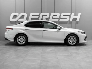 Седан Toyota Camry 2019 года, 3090000 рублей, Тюмень