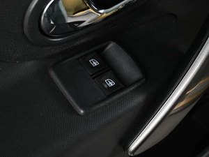 Хетчбэк Renault Sandero Stepway 2015 года, 879000 рублей, Ростов-на-Дону