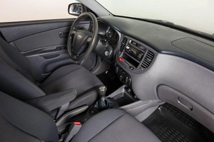 Хетчбэк Kia Rio 2007 года, 379000 рублей, Пермь