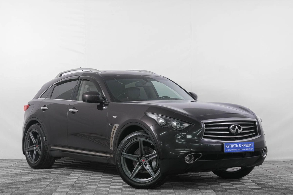 Внедорожник Infiniti QX70 2015 года, 2859000 рублей, Кемерово