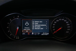 Седан Ford Mondeo 2012 года, 949000 рублей, Петрозаводск