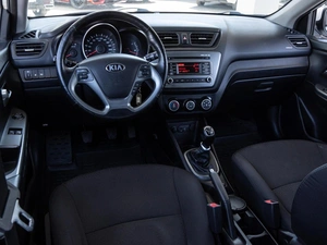 Седан Kia Rio 2016 года, 949000 рублей, Волгоград