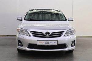 Седан Toyota Corolla 2010 года, 1160000 рублей, Брянск