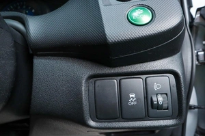 Лифтбек Honda Insight 2012 года, 899000 рублей, Челябинск