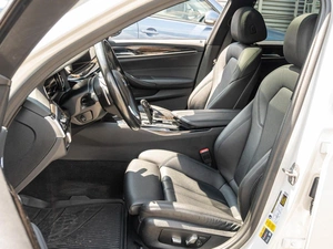 Седан BMW 5 серия 2019 года, 3200000 рублей, Краснодар