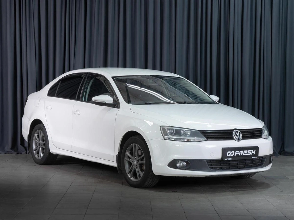 Седан Volkswagen Jetta 2012 года, 1099000 рублей, Волгоград