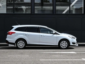 Универсал Ford Focus 2018 года, 999000 рублей, Кирилловка