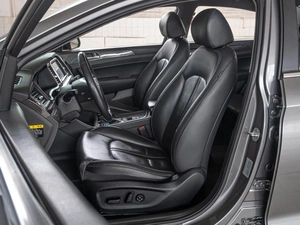 Седан Hyundai Sonata 2018 года, 2099000 рублей, Краснодар