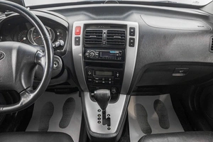 Внедорожник Hyundai Tucson 2005 года, 819000 рублей, Барнаул