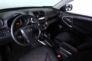 Внедорожник Toyota RAV4 2011 года, 1659000 рублей, Пермь