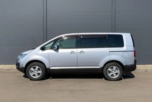 Минивэн Mitsubishi Delica D5 2017 года, 1980000 рублей, Солонцы