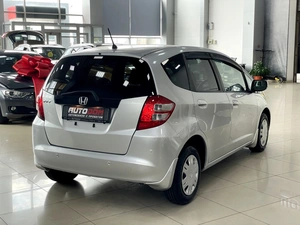 Хетчбэк Honda Fit 2009 года, 647000 рублей, Солонцы