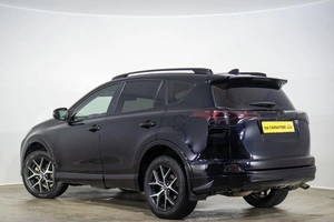 Внедорожник Toyota RAV4 2017 года, 2499000 рублей, Оренбург